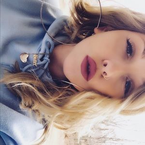 WIG** TWO LENGTH BOB // NATURAL BROWN + BLONDE